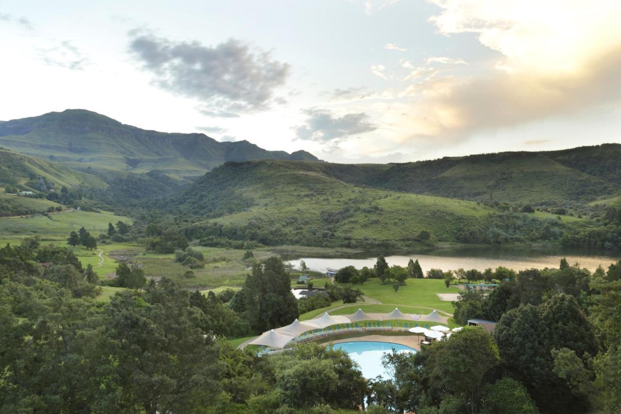 Drakensberg Sun Resort Cathkin Park Eksteriør billede