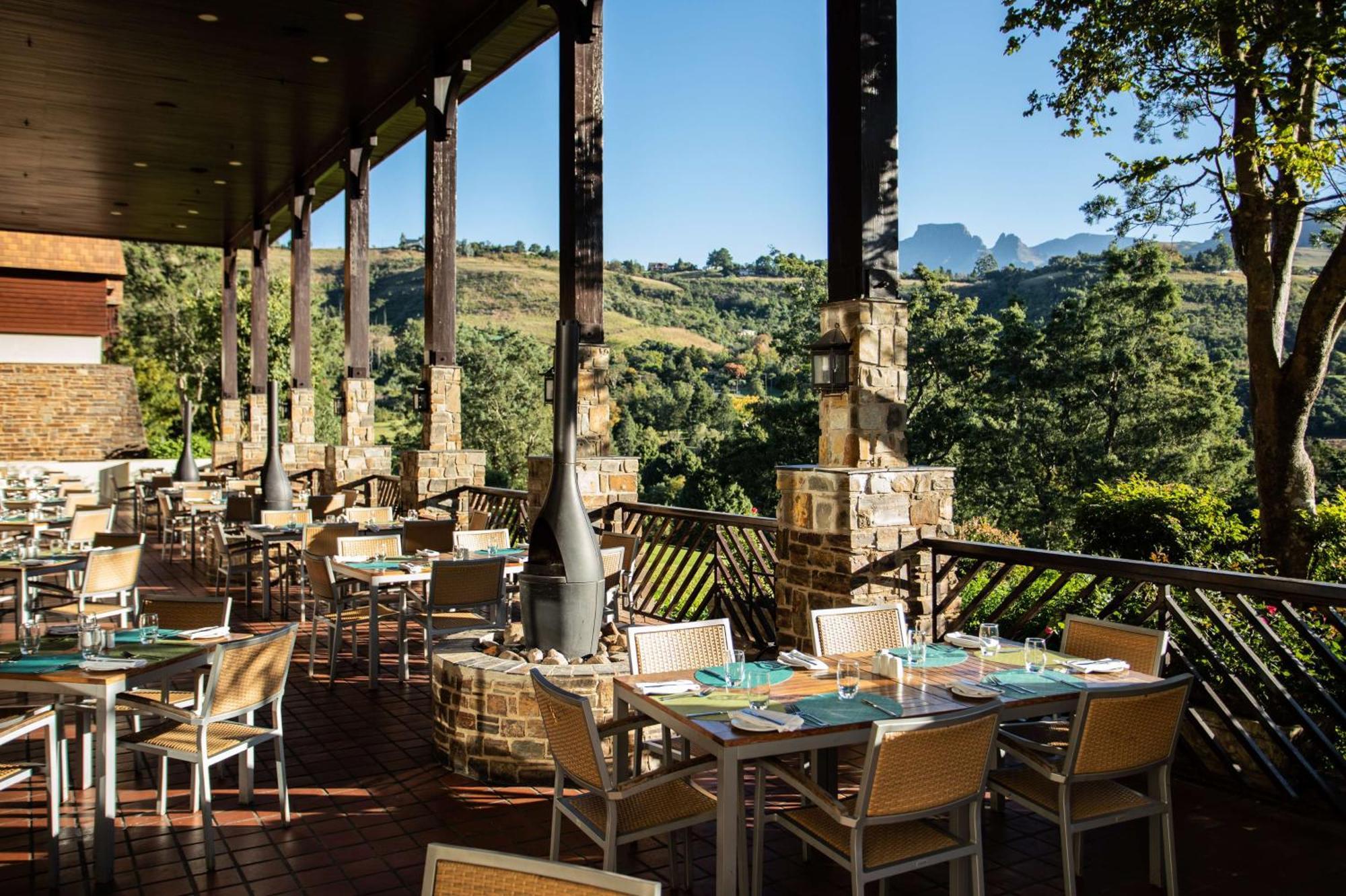 Drakensberg Sun Resort Cathkin Park Eksteriør billede