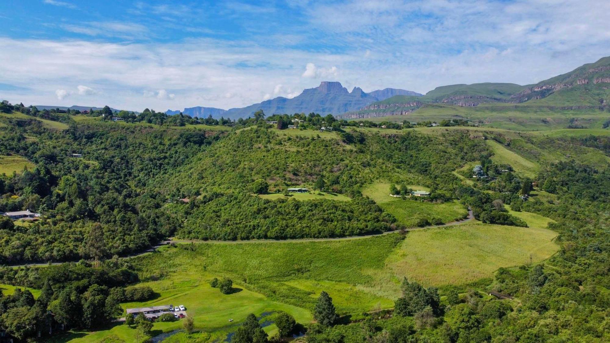 Drakensberg Sun Resort Cathkin Park Eksteriør billede