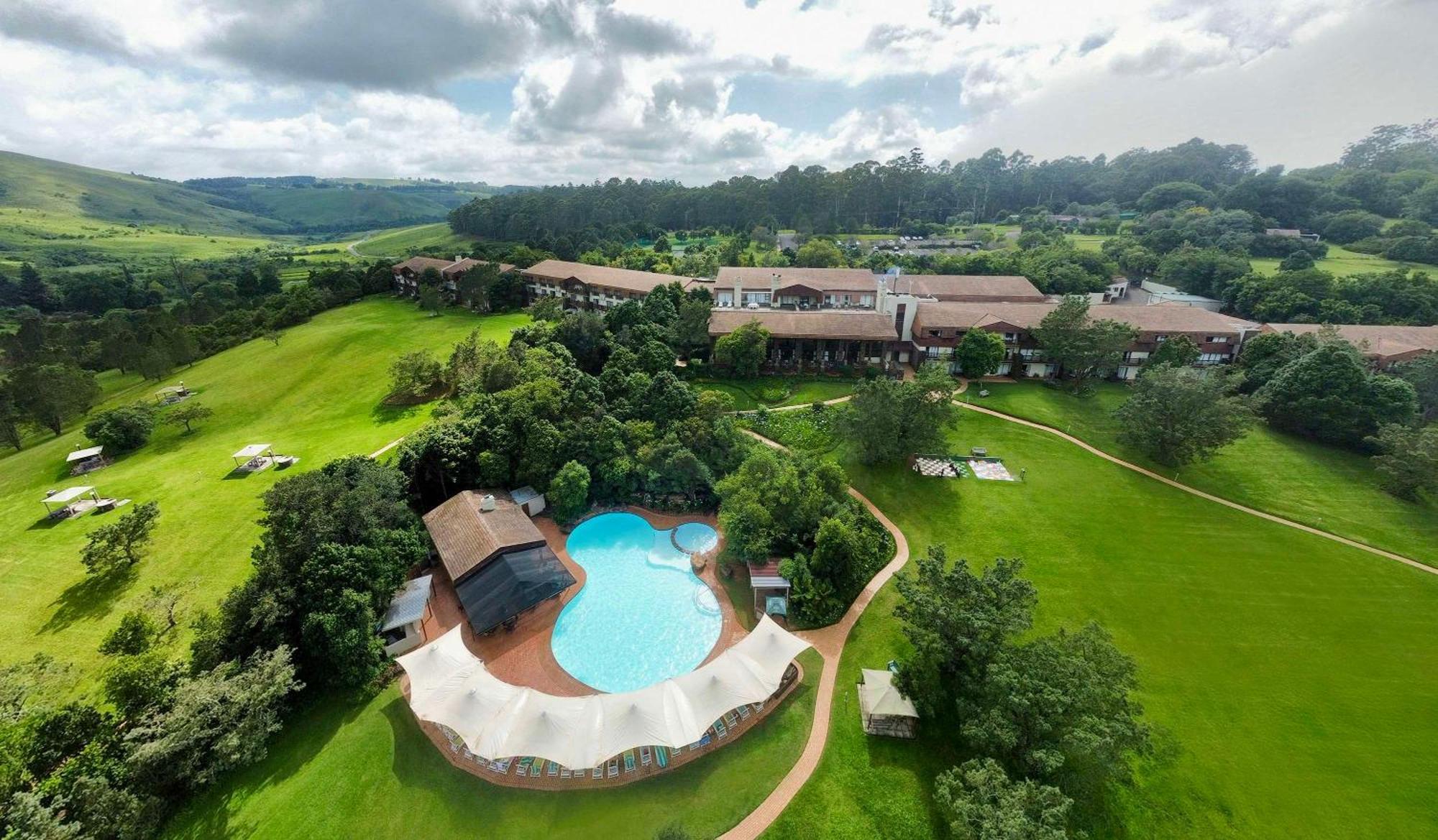 Drakensberg Sun Resort Cathkin Park Eksteriør billede